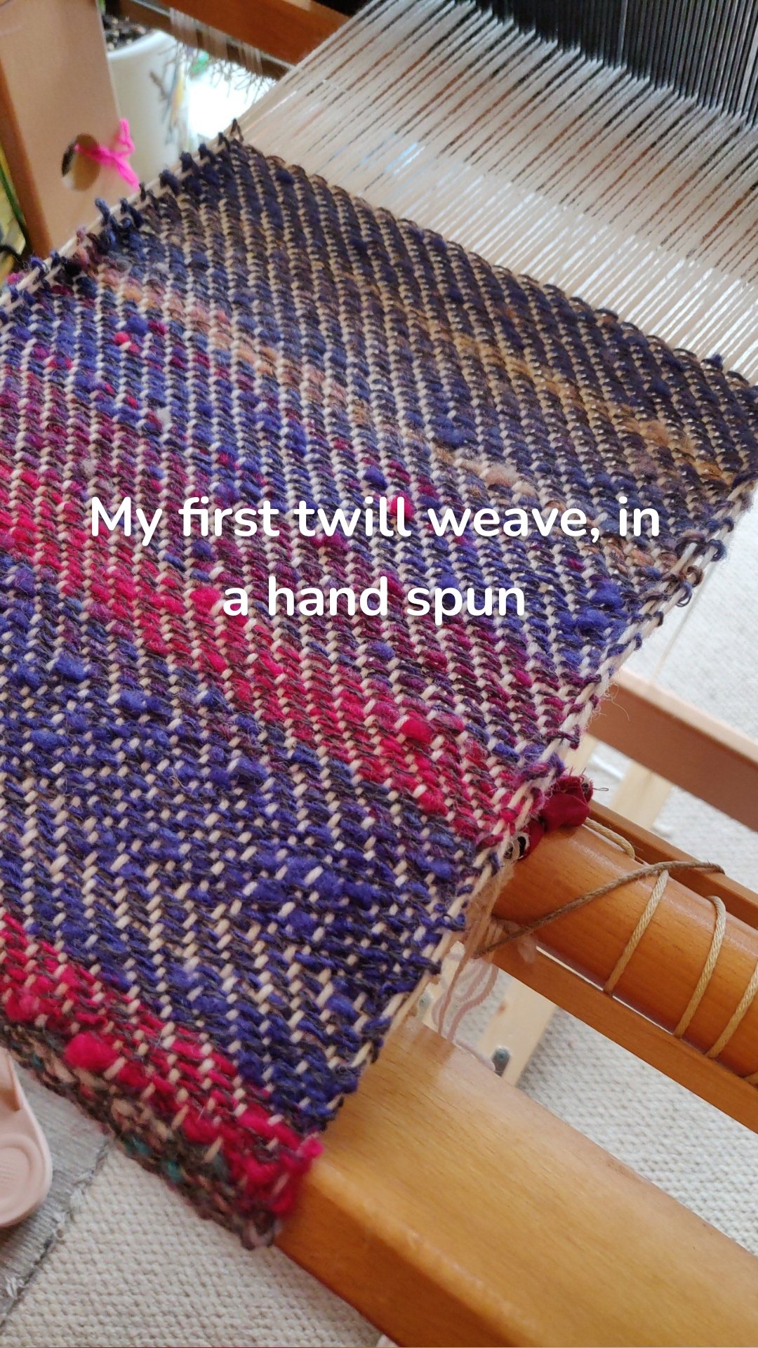 My first twill weave, in a hand spun